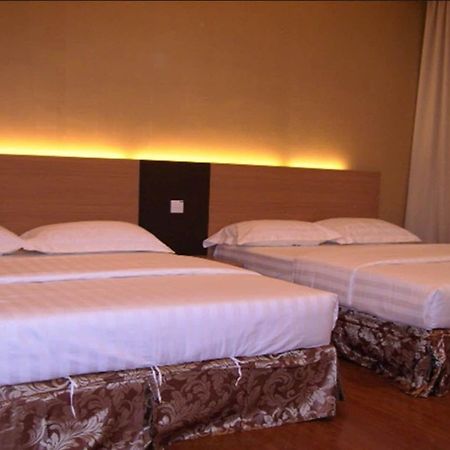 Lbs Hotel Cheras Zewnętrze zdjęcie
