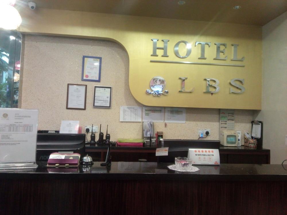 Lbs Hotel Cheras Zewnętrze zdjęcie