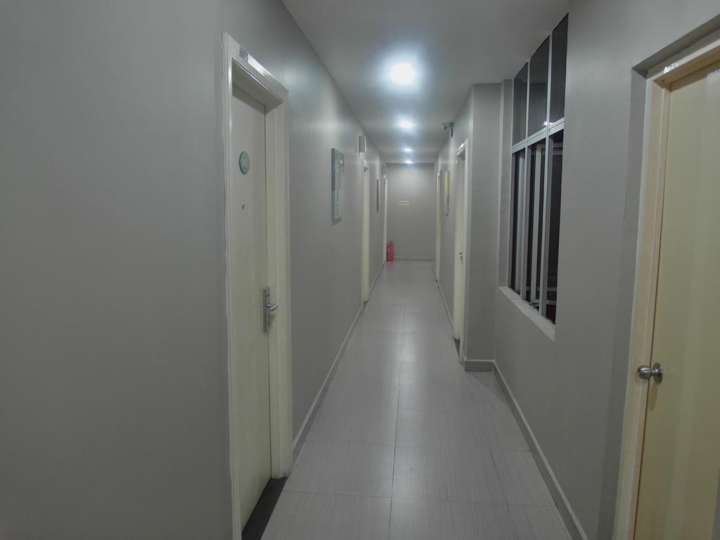 Lbs Hotel Cheras Zewnętrze zdjęcie